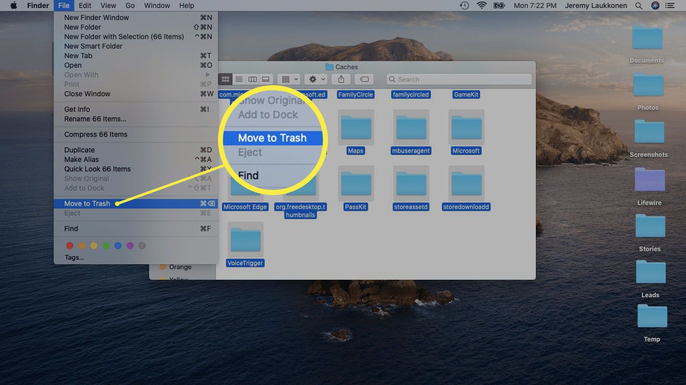 Snímek obrazovky s mazáním souborů mezipaměti v počítači Mac.