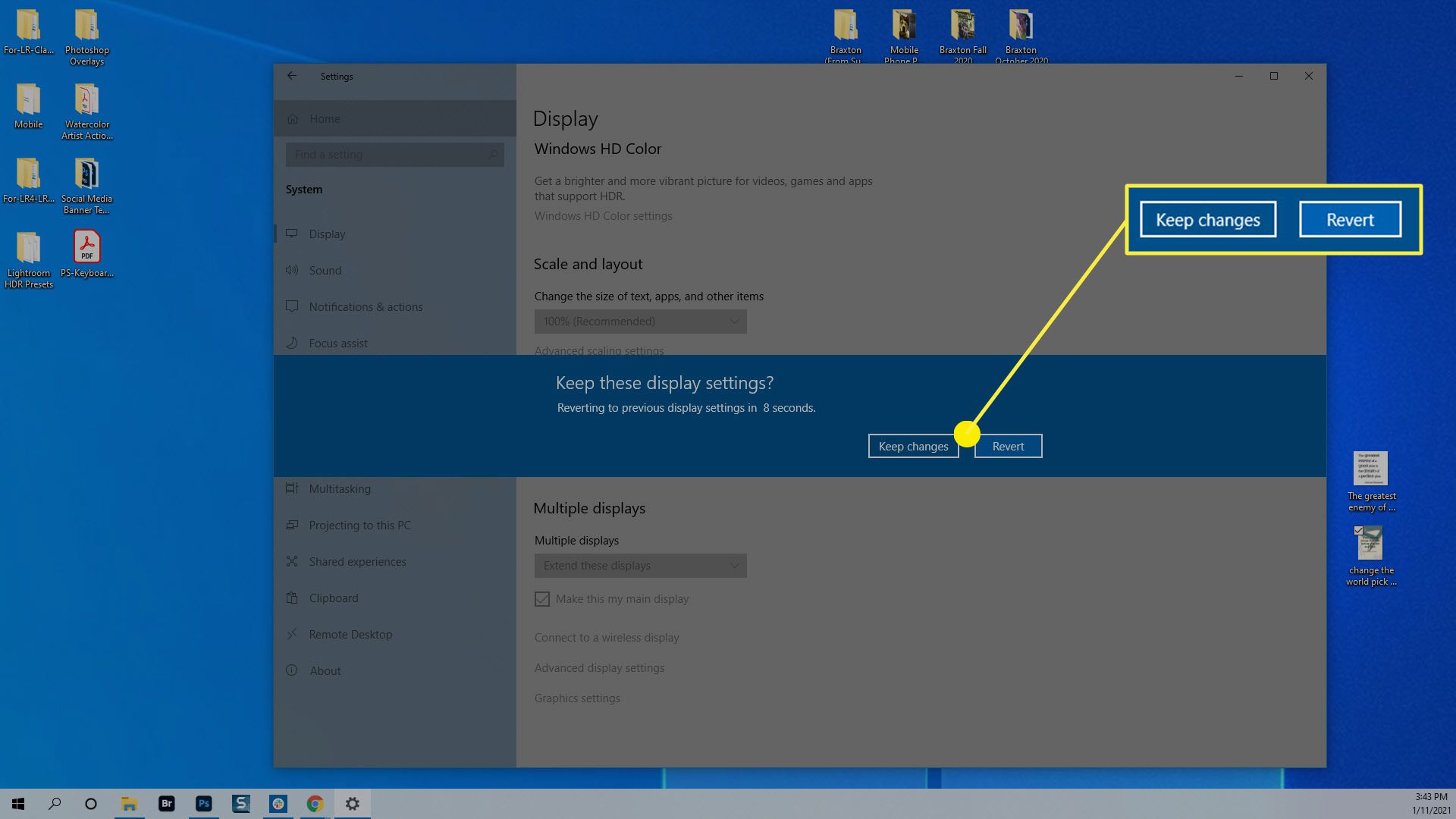 Potvrzení pro zachování nebo vrácení změn orientace zobrazení v systému Windows 10.