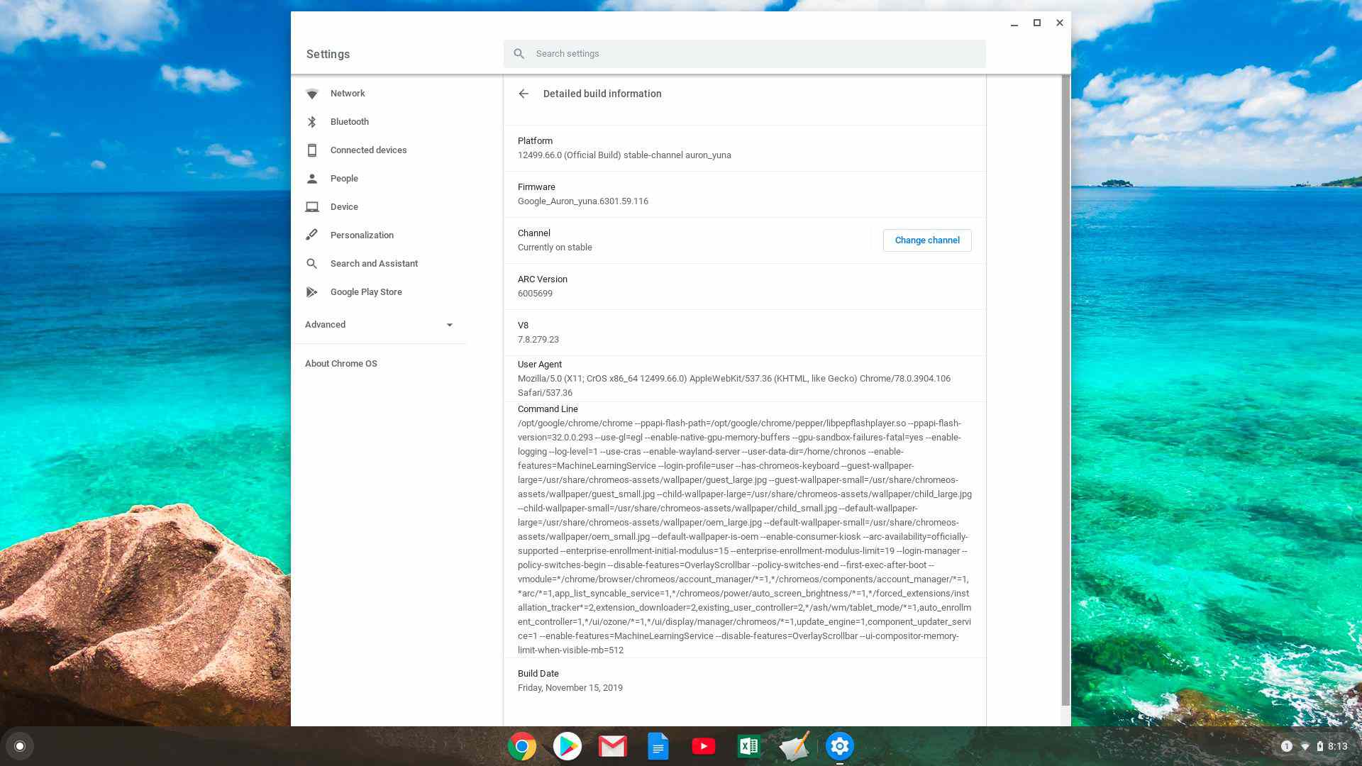 Snímek obrazovky se zobrazením informací o systému Chrome OS v Chromebooku