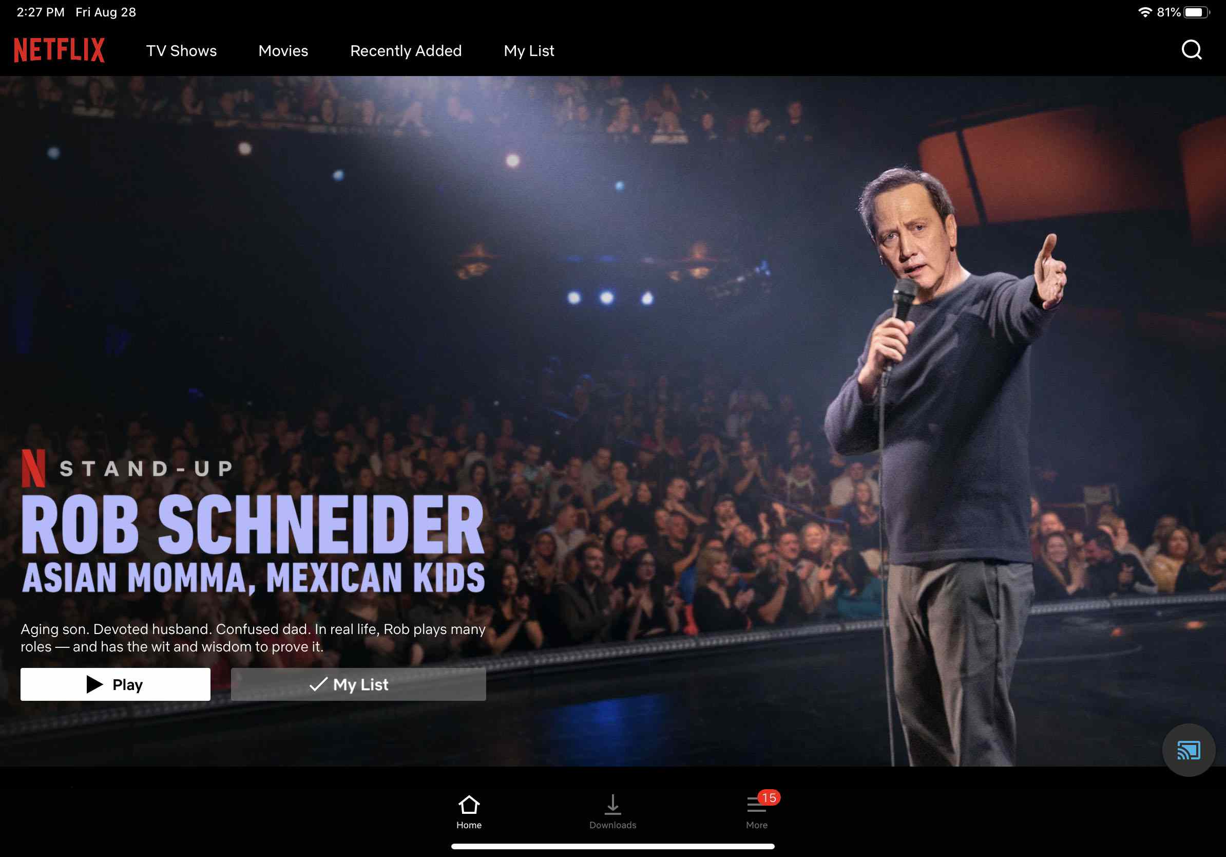 Snímek obrazovky domovské obrazovky Netflixu s ikonou Cast se změnil na modrou.