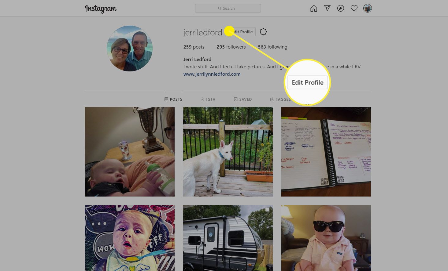 Možnost Upravit profil na Instagramu pro web.