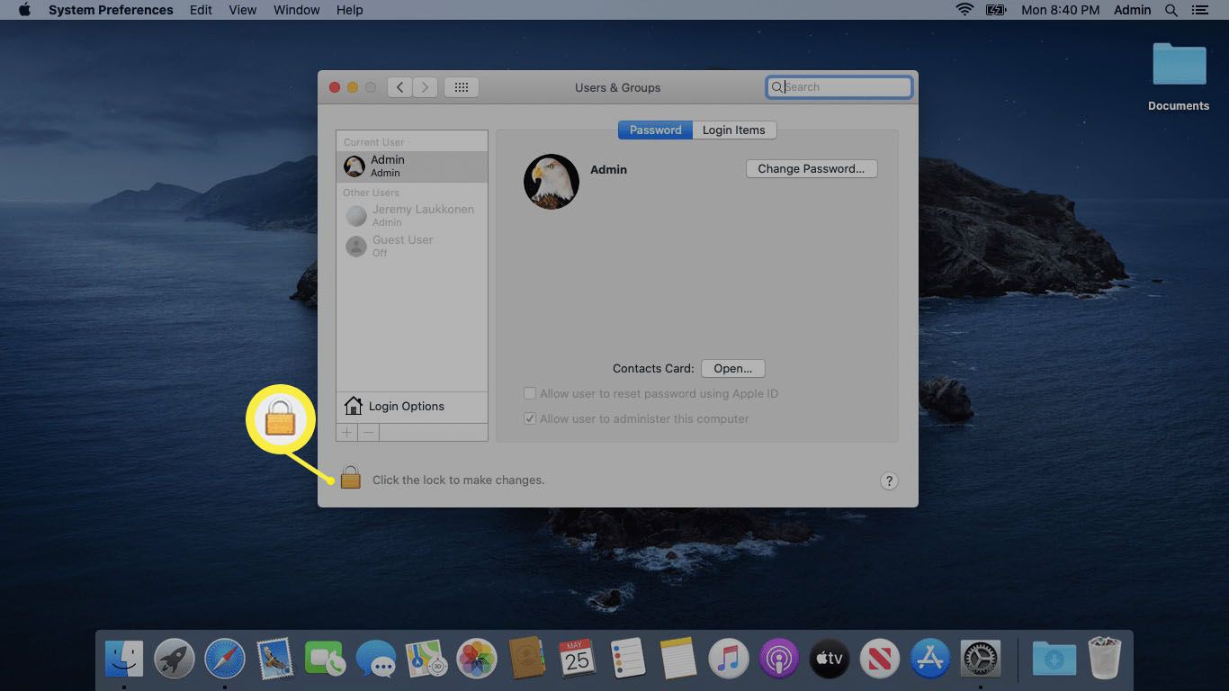 Snímek obrazovky nabídky Uživatelé a skupiny systému Mac.