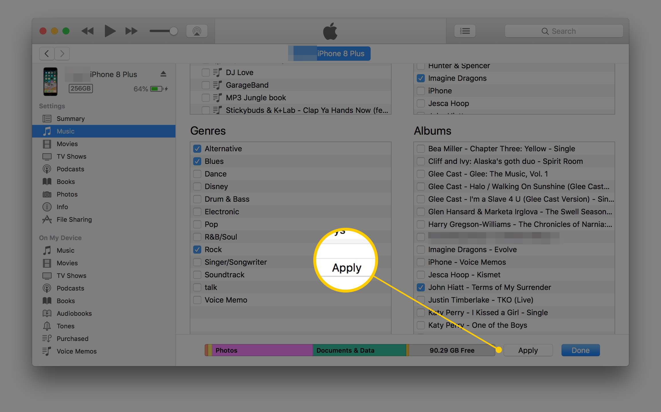 Okno iTunes v macOS s tlačítkem Použít