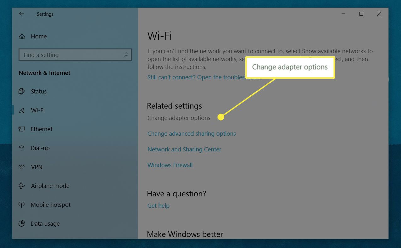 Snímek obrazovky s nastavením Wi-Fi systému Windows se zvýrazněným nadpisem Změnit možnosti adaptéru