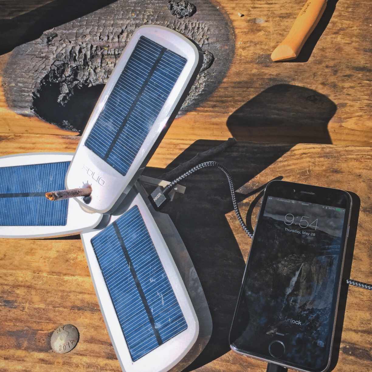 IPhone se nabíjí pomocí solární energie
