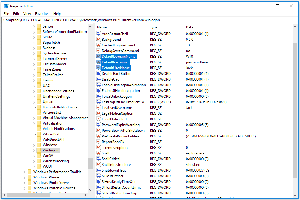 Screenshot registru Windows 10 se zvýrazněnými DefaultDomainName, DefaultUserName a DefaultPassword