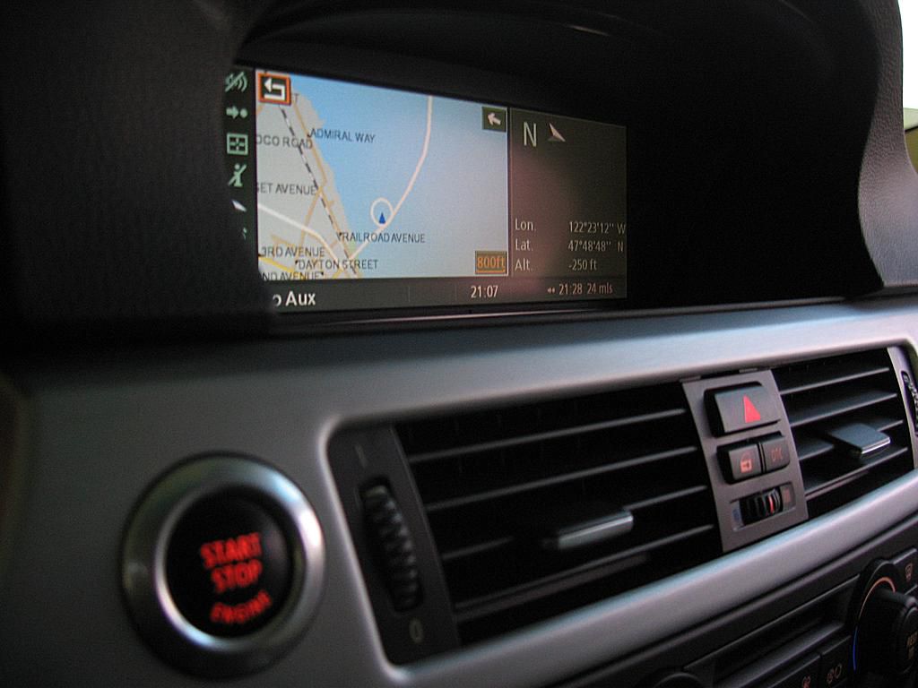 Navigační obrazovka BMW iDrive