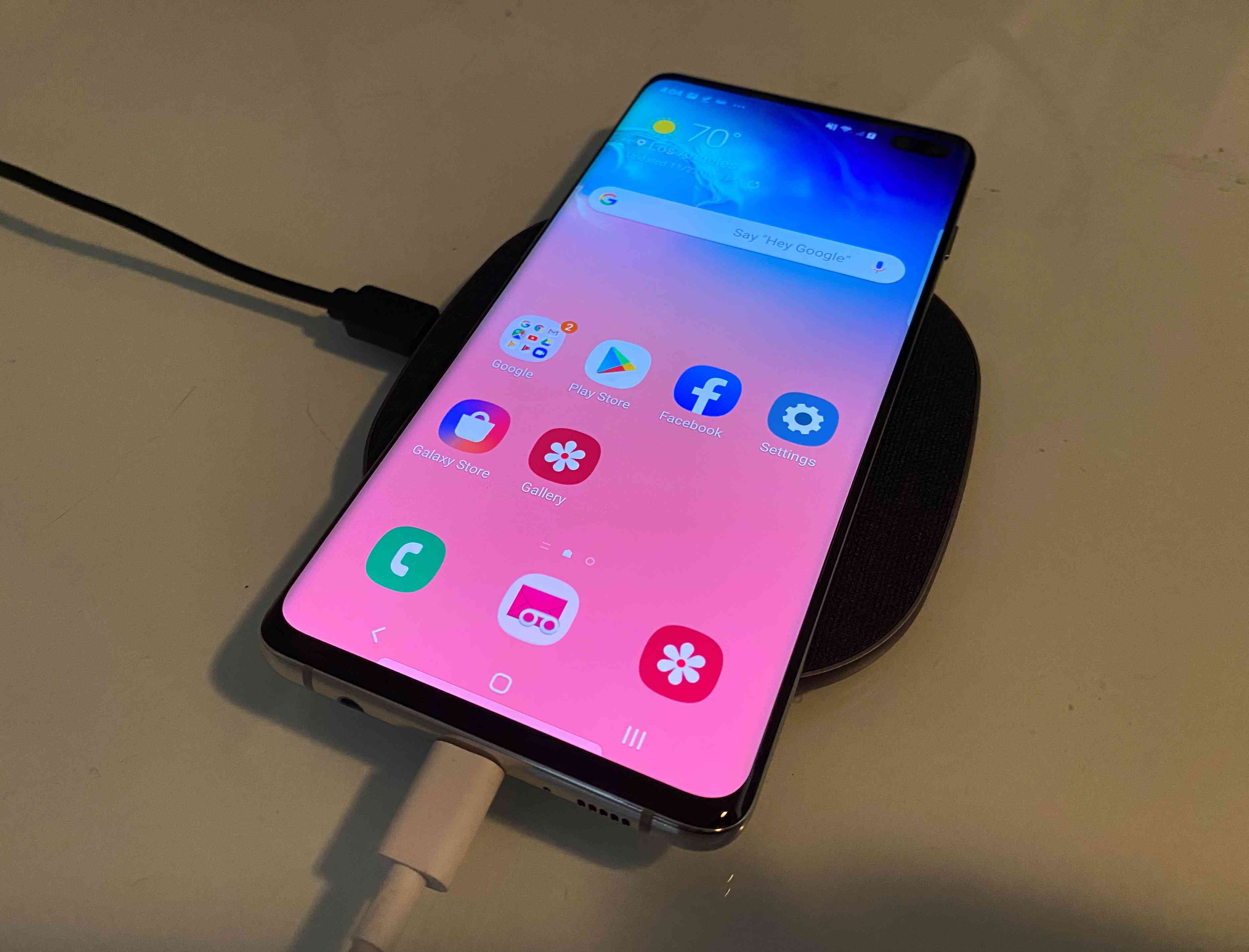 Smartphone připojený přes USB