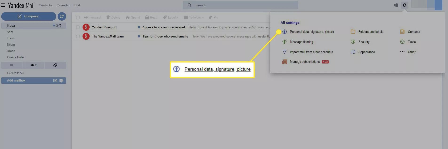 Aplikace Yandex Mail se zvýrazněným „Osobními údaji, podpisem, obrázkem“