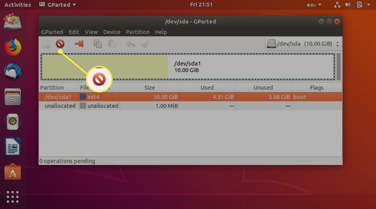 Ubuntu s otevřenou aplikací GParted a vybraným diskovým oddílem