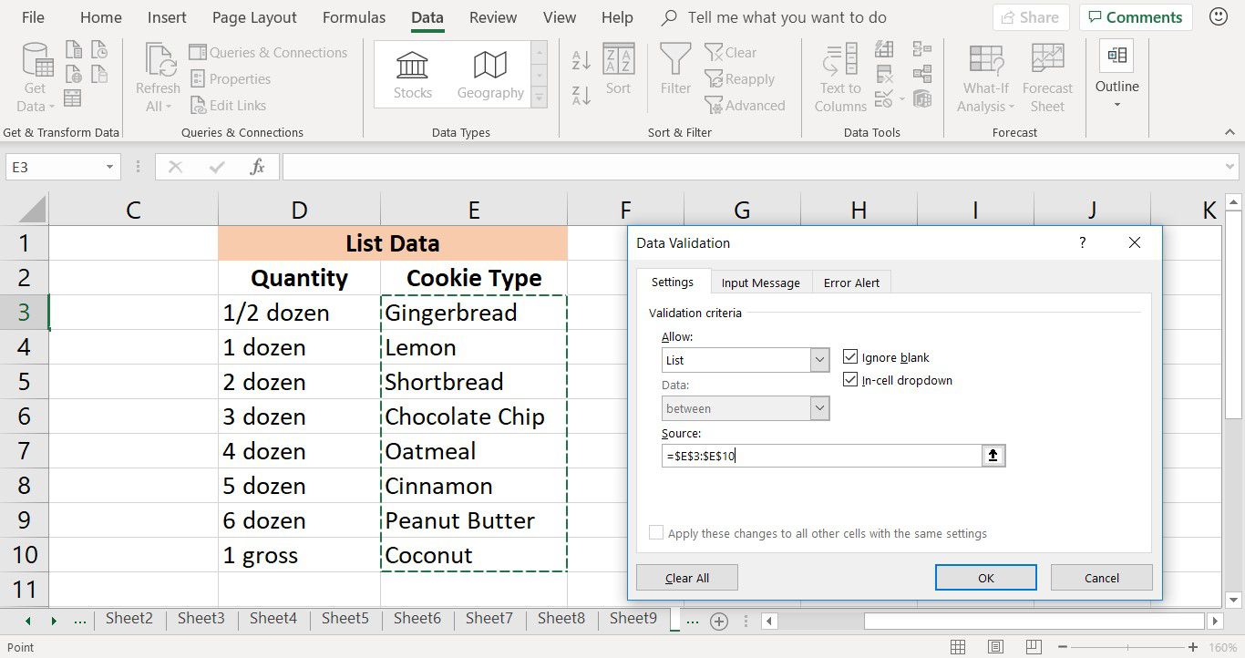 Snímek obrazovky ukazující, jak vybrat data pro rozevírací seznam v aplikaci Excel