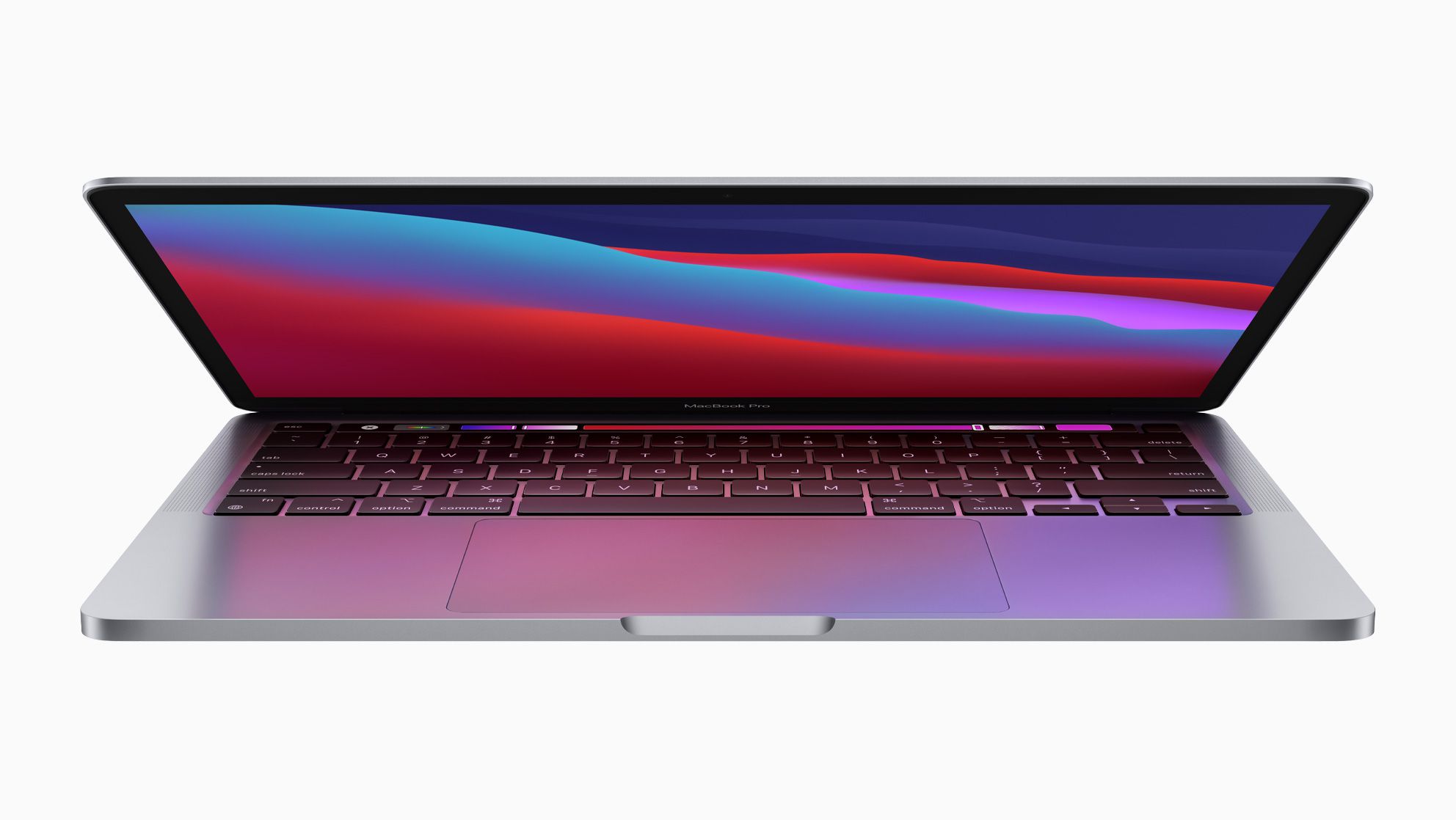 M1 MacBook Pro mírně otevřený