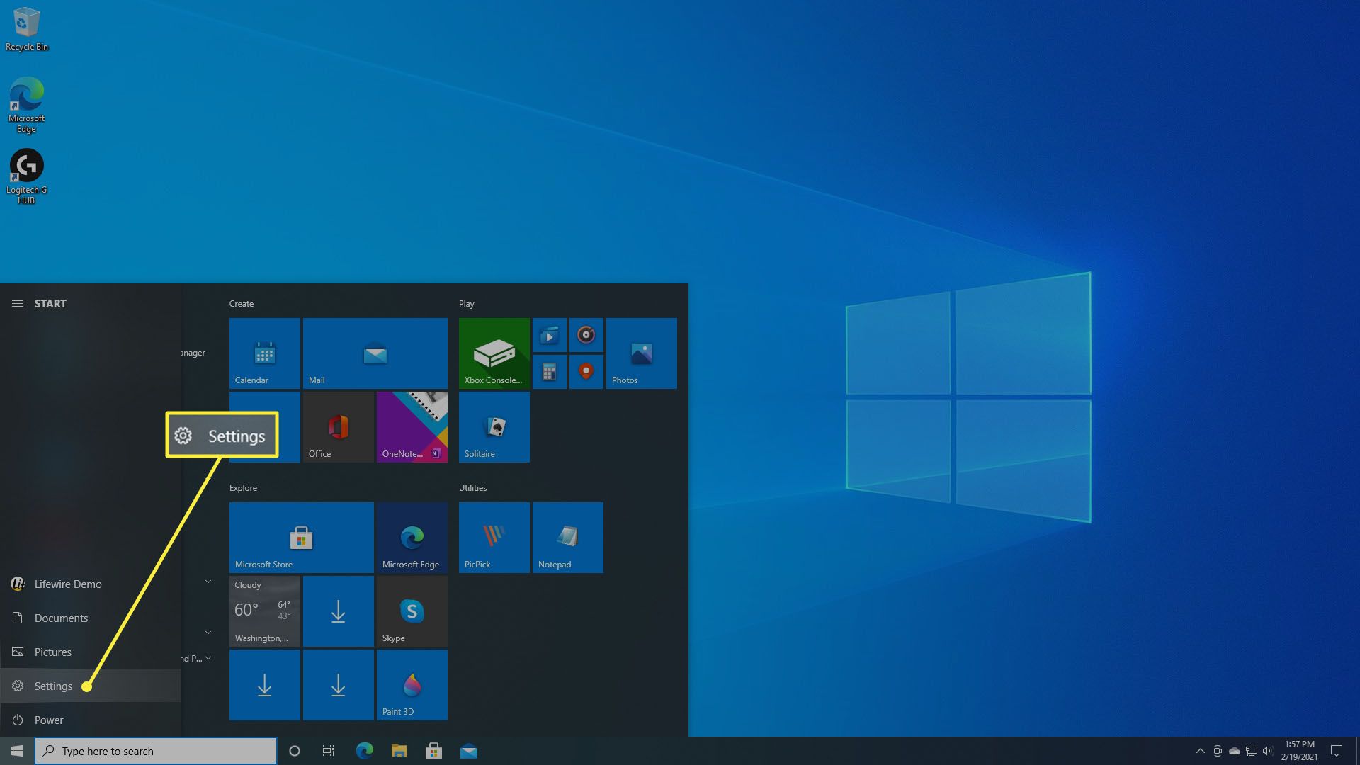 Výběr nastavení v nabídce Start systému Windows 10.