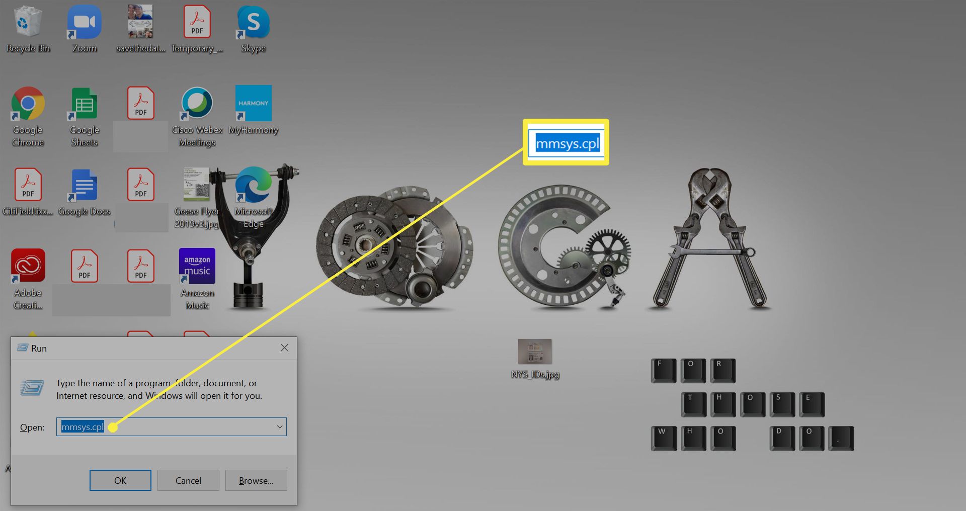 Pomocí příkazu mmsys.cpl v dialogovém okně Spustit Windows.