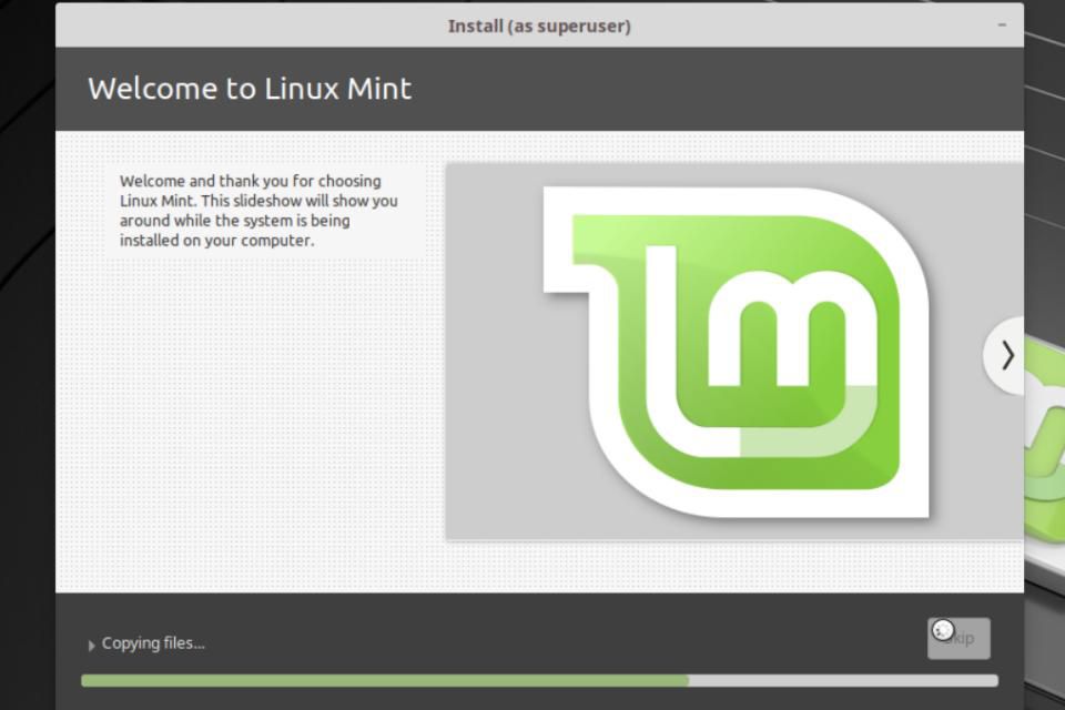 Průběh instalace instalátoru Linux Mint