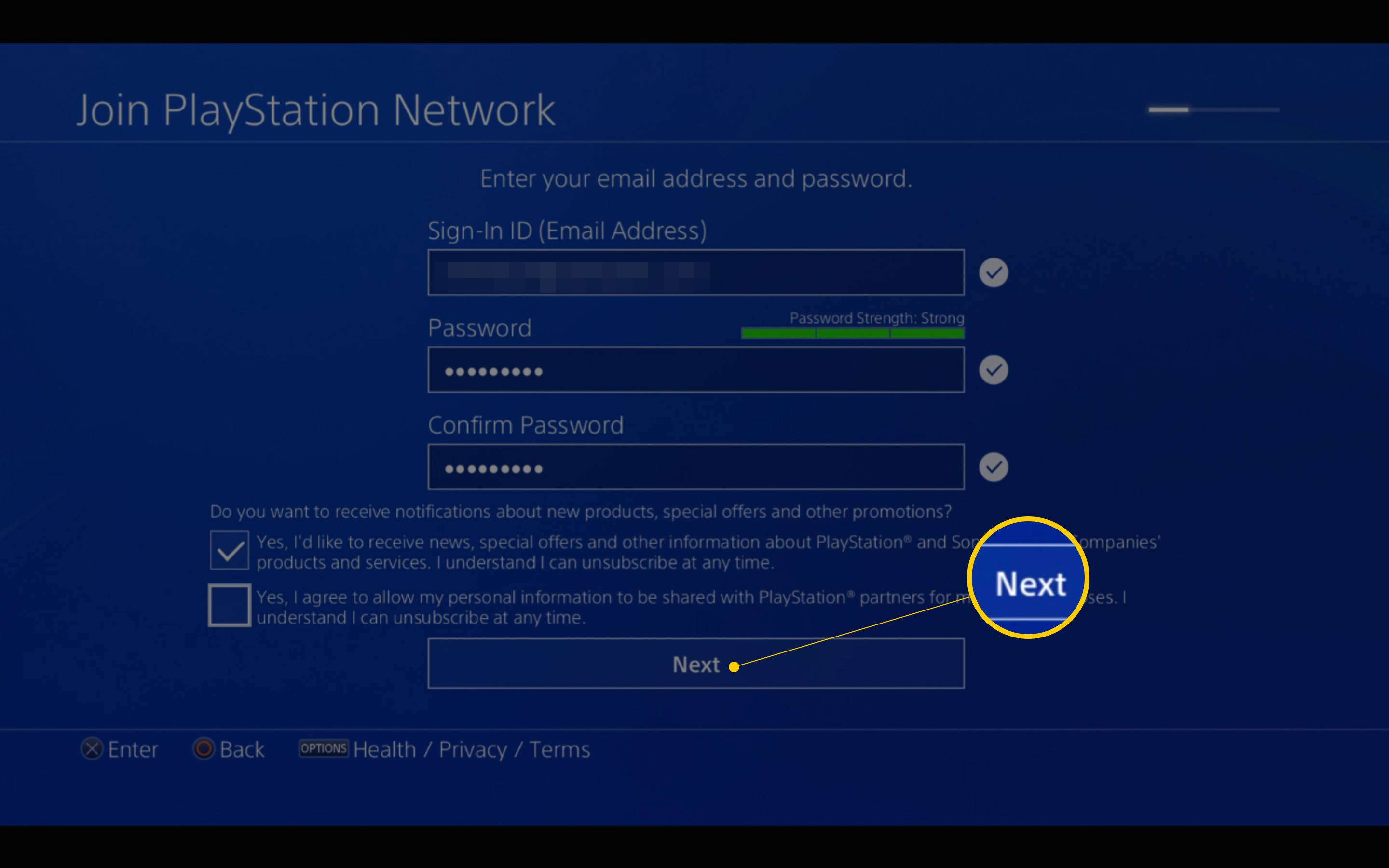 Tlačítko Další na stránce s osobními údaji pro připojení k síti PlayStation Network na PS4