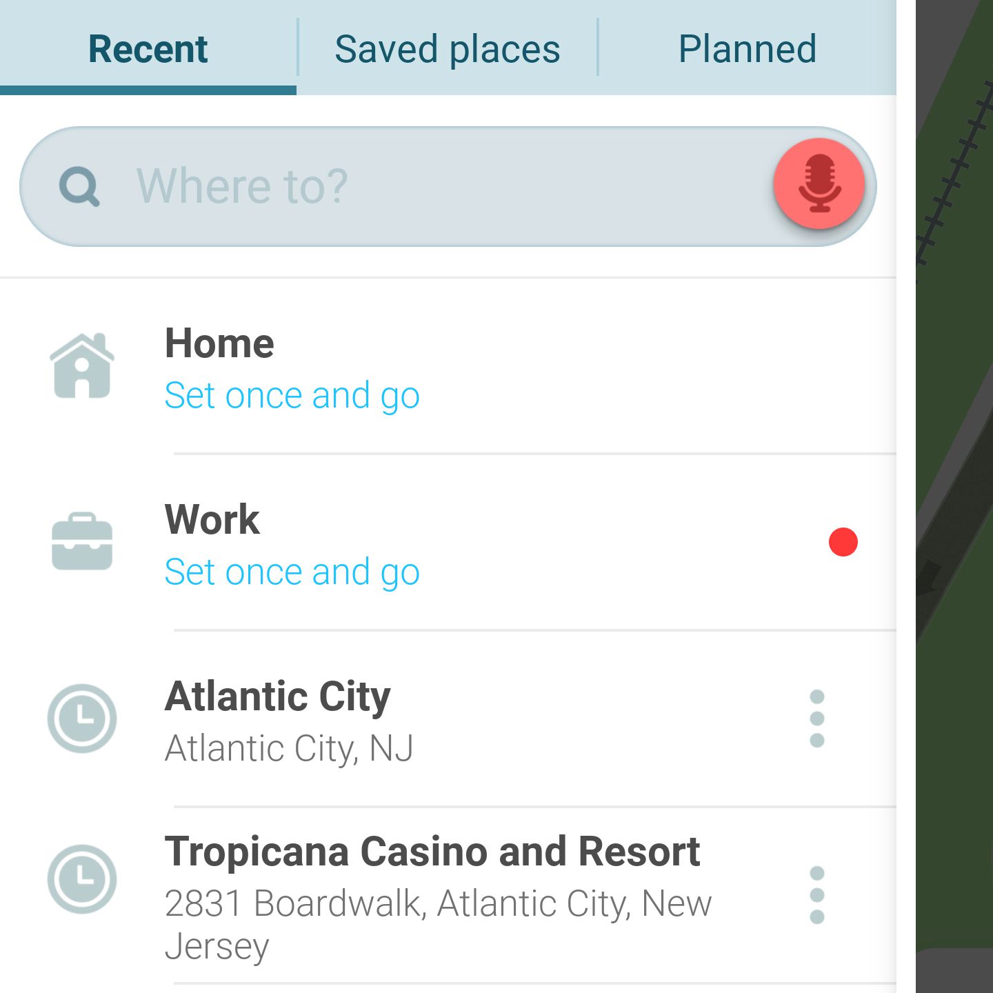 Aplikace Waze zobrazující poslední cíle včetně domova a práce