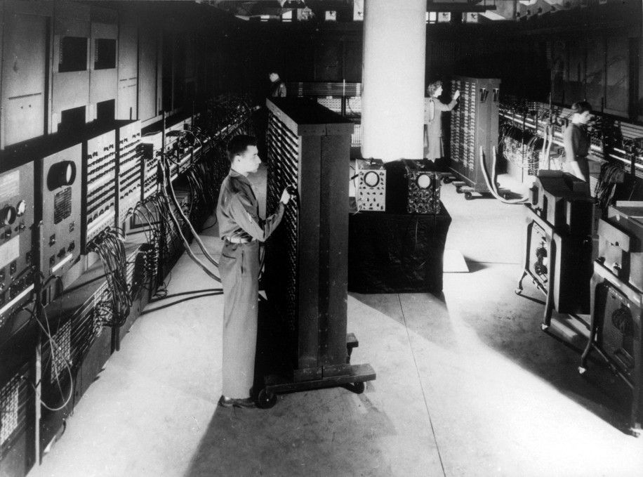 ENIAC, jak je vidět na Mooreově škole