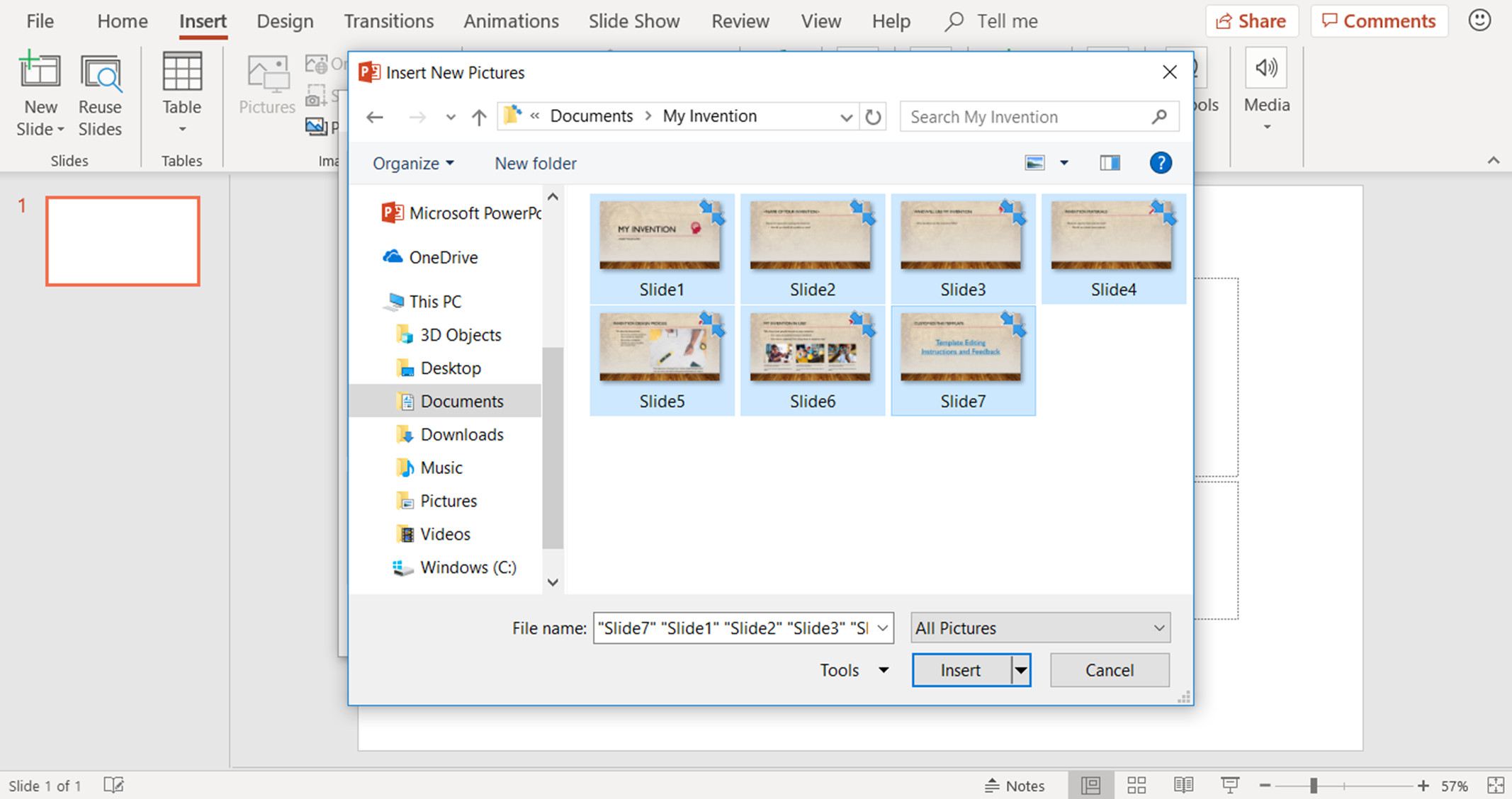 Snímek obrazovky ukazující, jak vybrat snímky pro fotoalbum v aplikaci PowerPoint
