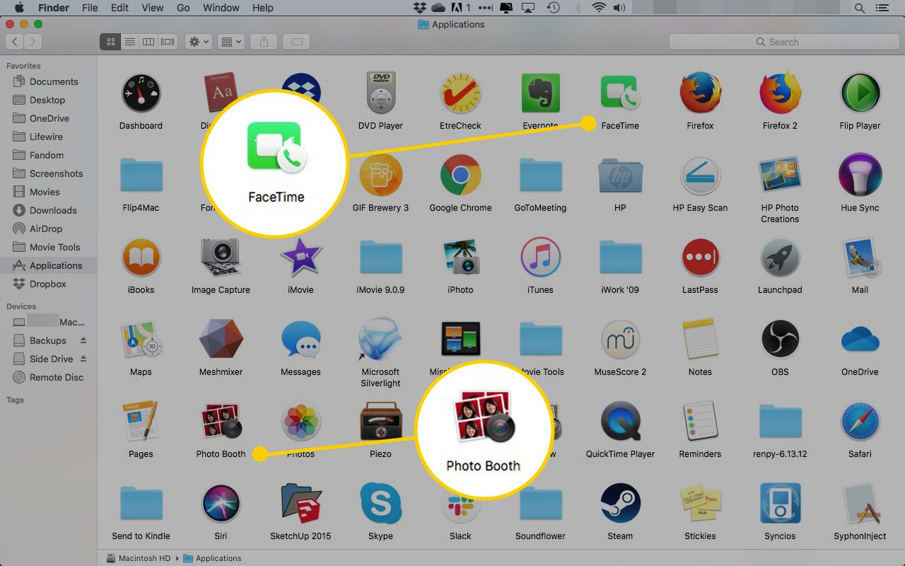 Složka aplikací pro Mac se zvýrazněnými FaceTime a Photo Booth