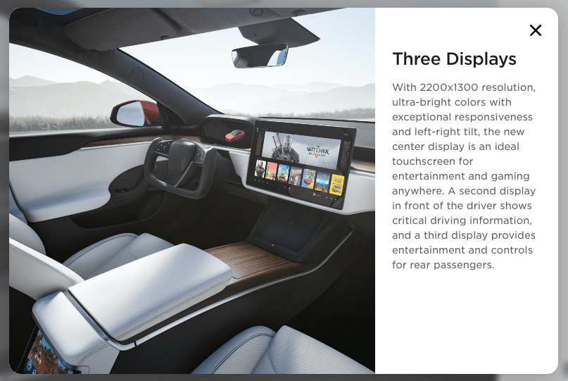 Interiér modelů Tesla s možnostmi zábavy na předním displeji