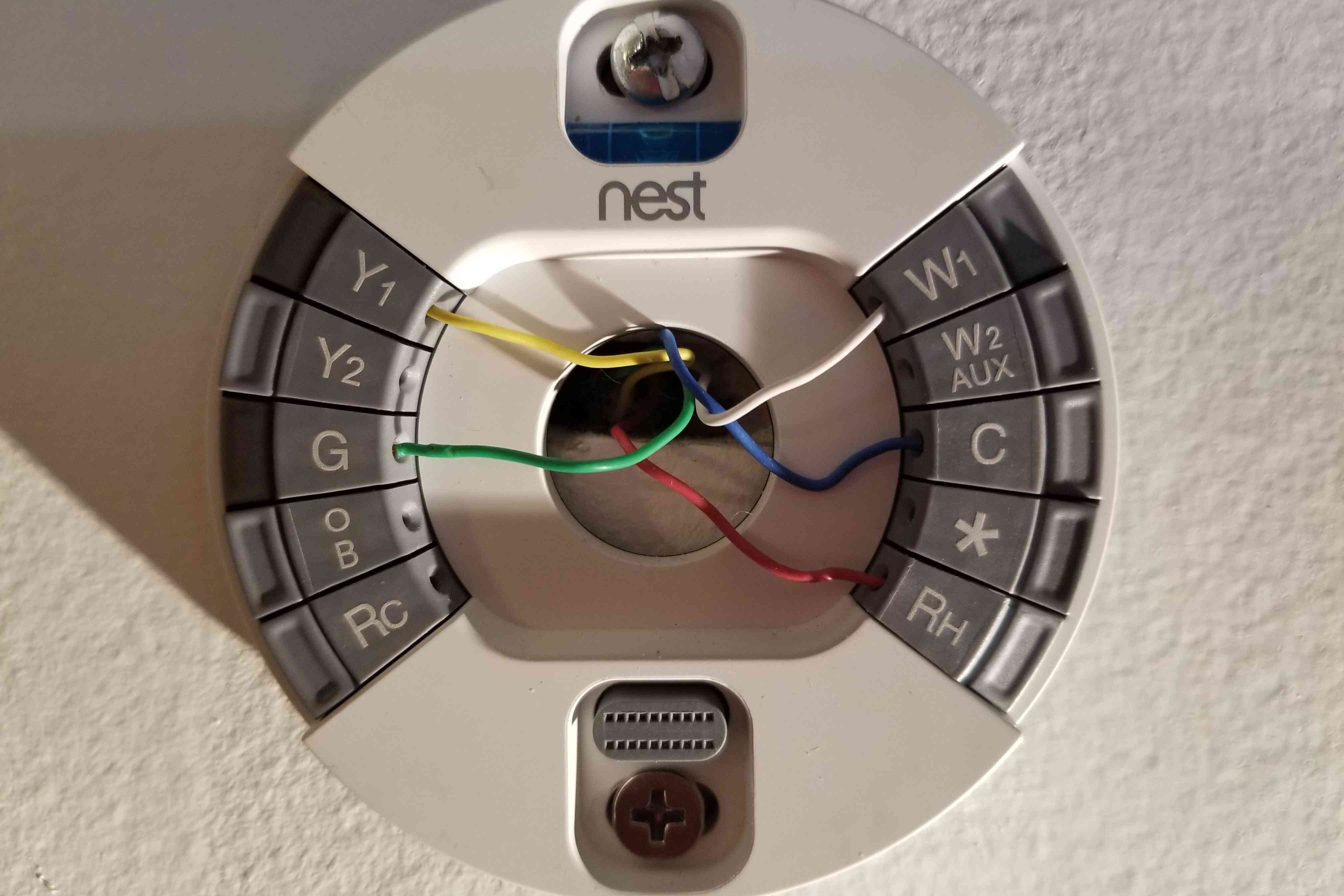 Google Nest Kabelové