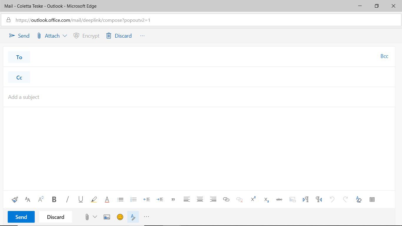 Screenshot zobrazující prázdné okno nové zprávy v Outlooku na webu