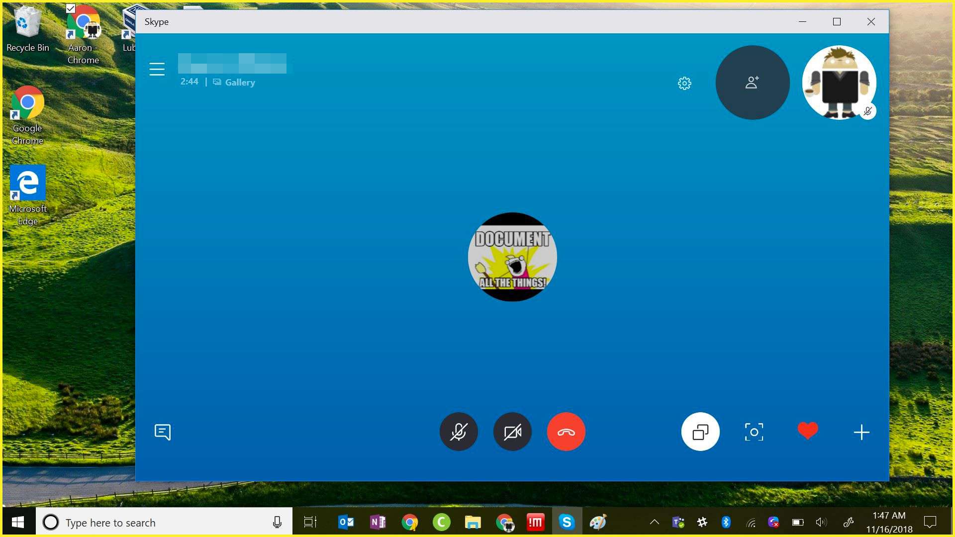 Skype ohraničuje obrazovku, kterou právě sdílíte