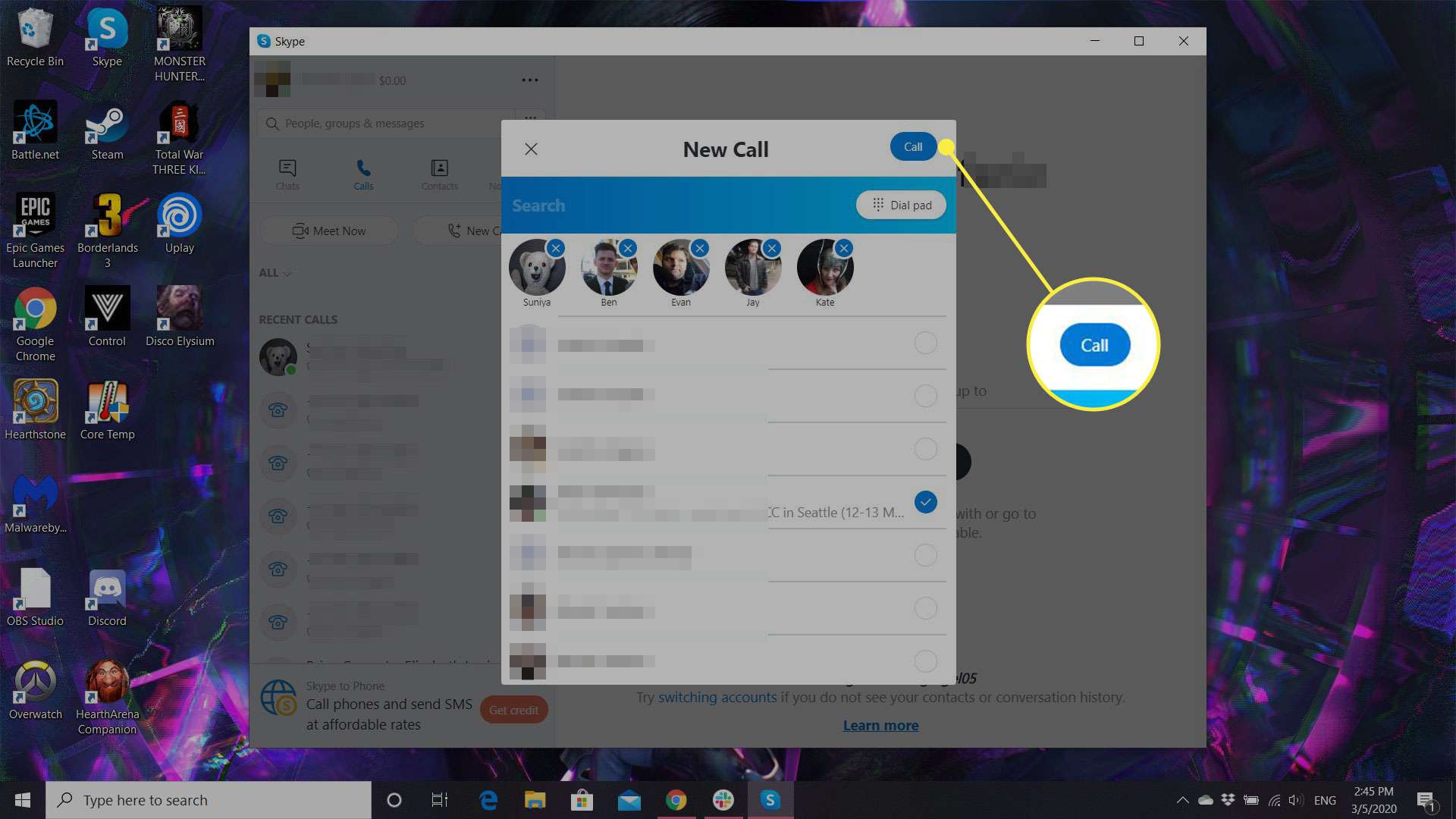 Snímek obrazovky okna Nové volání Skype se zvýrazněným tlačítkem Volat