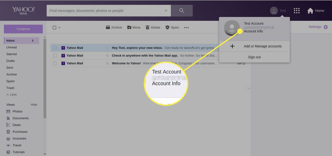 Snímek obrazovky Yahoo Mail se zvýrazněným odkazem Informace o účtu