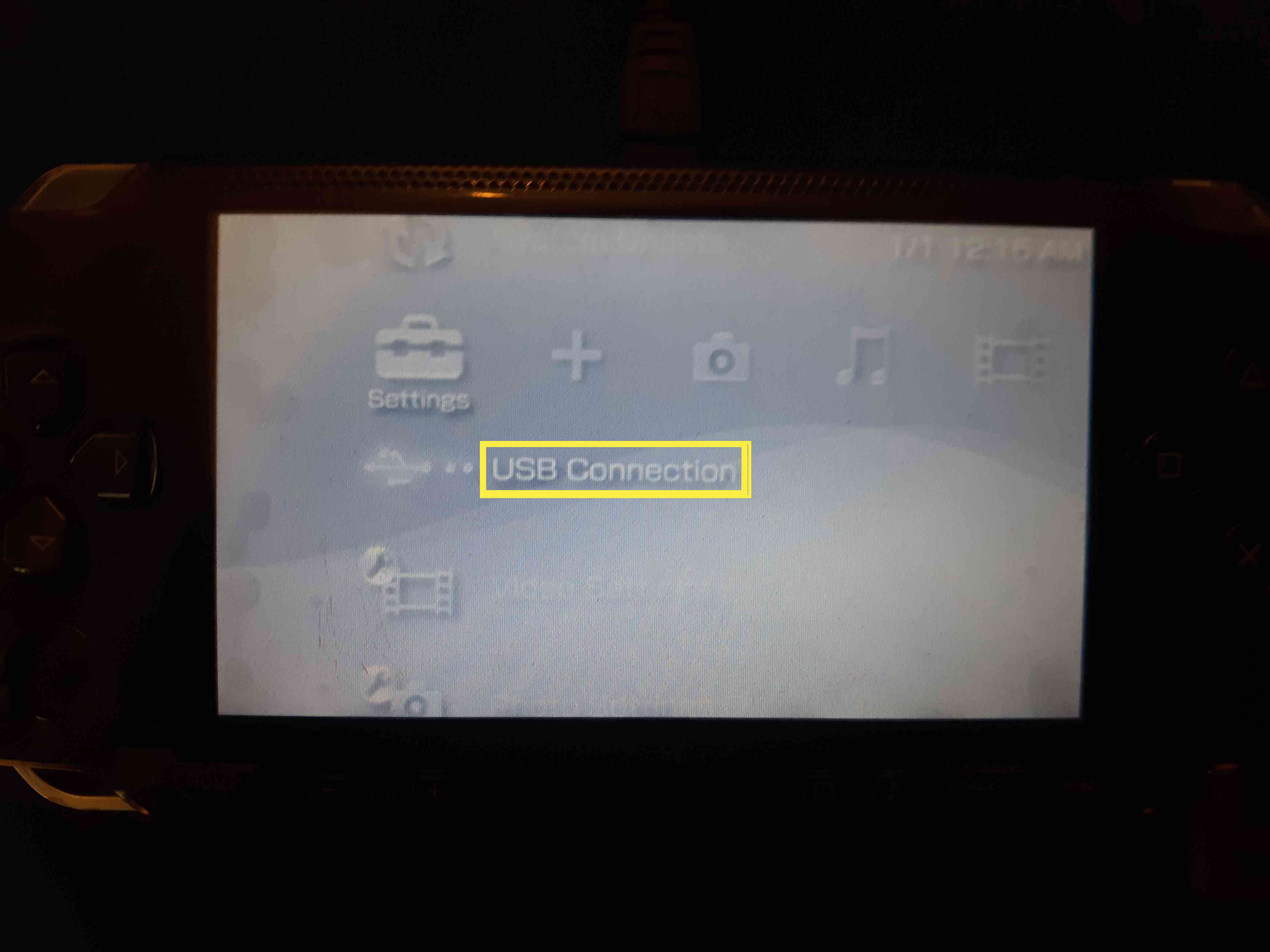 Připojení USB v části Nastavení na PSP