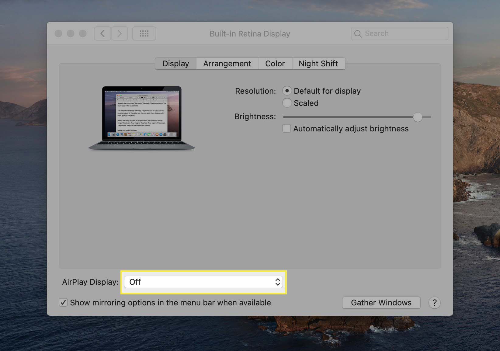 Nabídka AirPlay Display zvýrazněná v Předvolbách systému zobrazení v systému macOS.