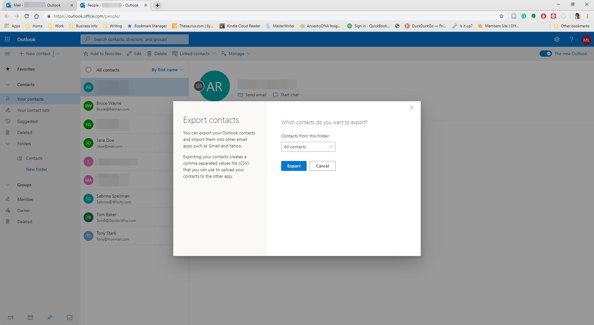 Výběrem možnosti Exportovat exportujete všechny kontakty z Outlooku na webu.