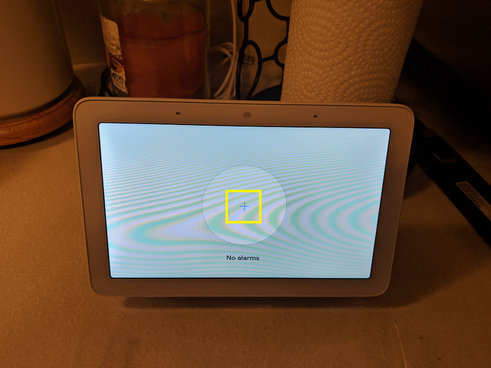 Jak přidat alarm do domovského centra Google.