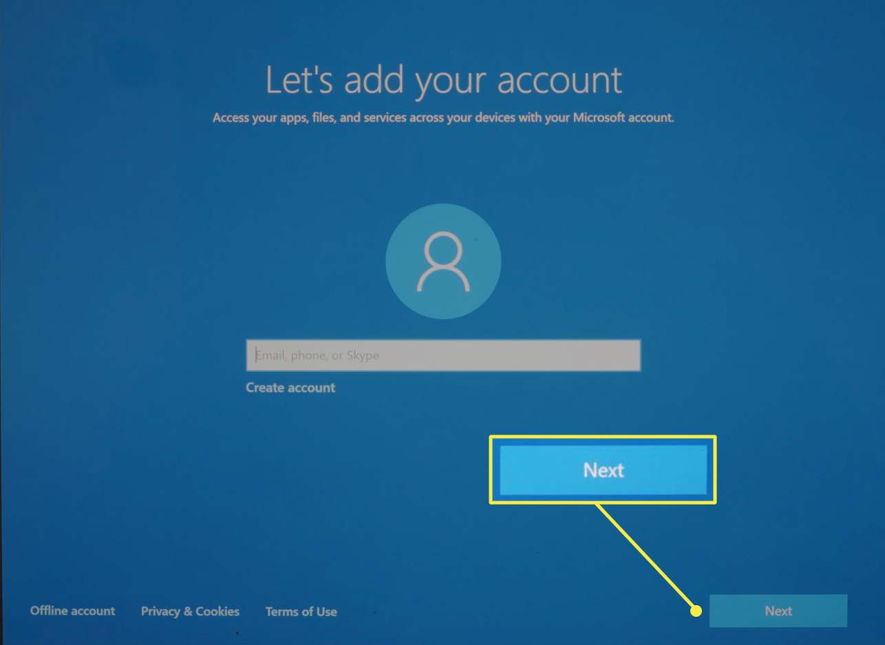 Obrazovka zadání účtu Microsoft během instalace systému Microsoft Windows 10.