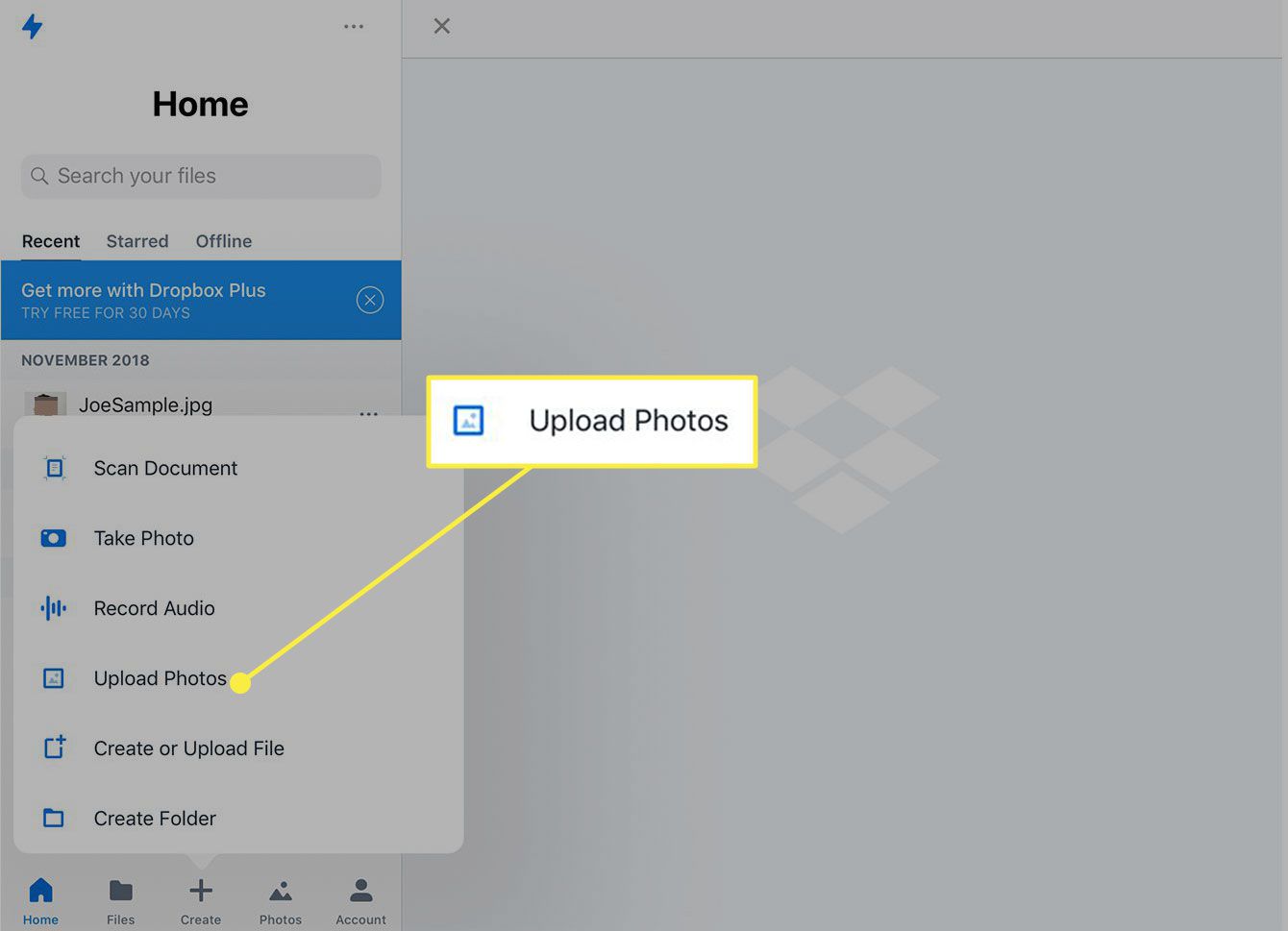 Snímek obrazovky aplikace Dropbox se zvýrazněným tlačítkem Nahrát fotografie