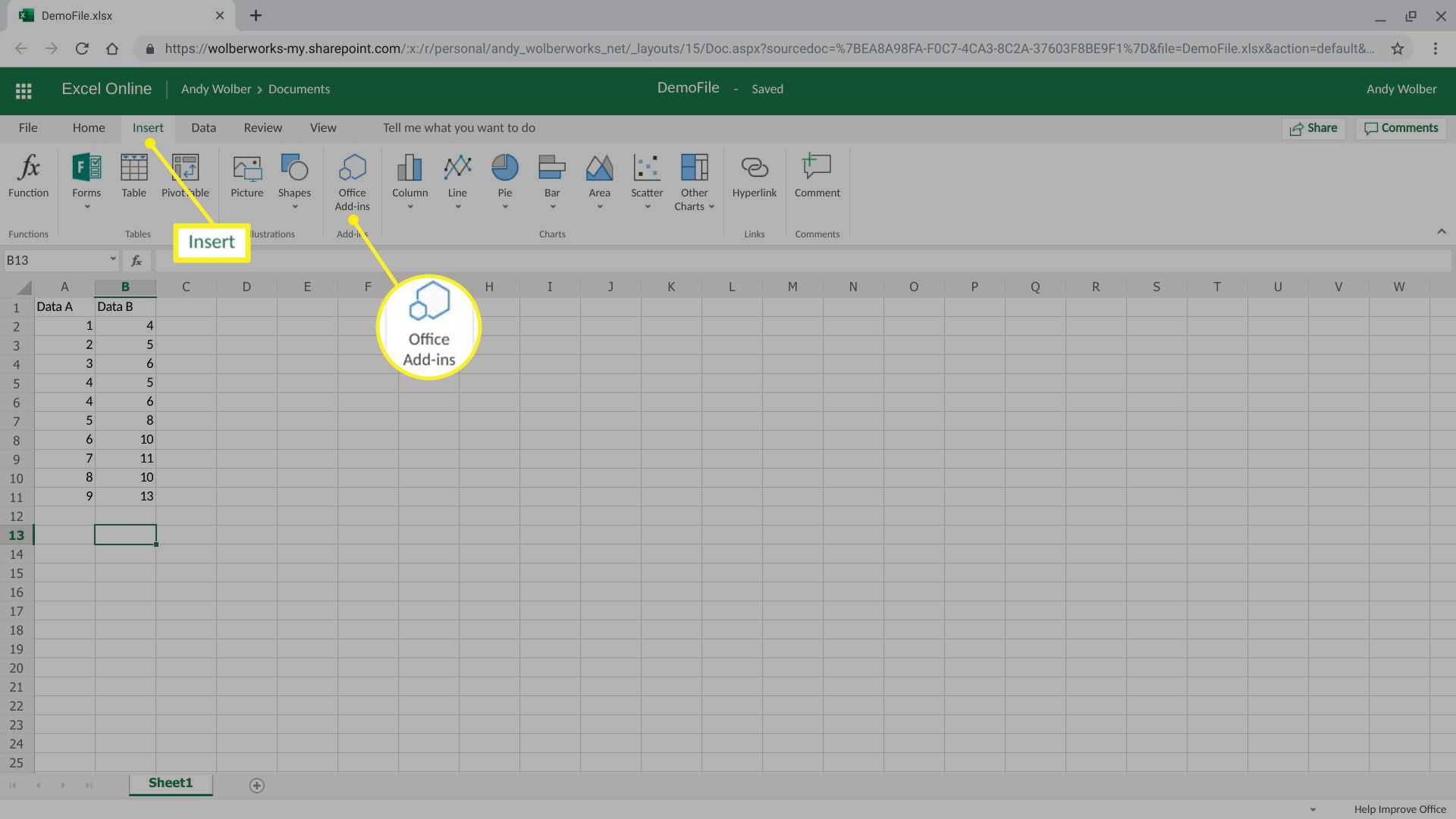 Zobrazí nabídku Vložit Excel online se zvýrazněnými doplňky Office