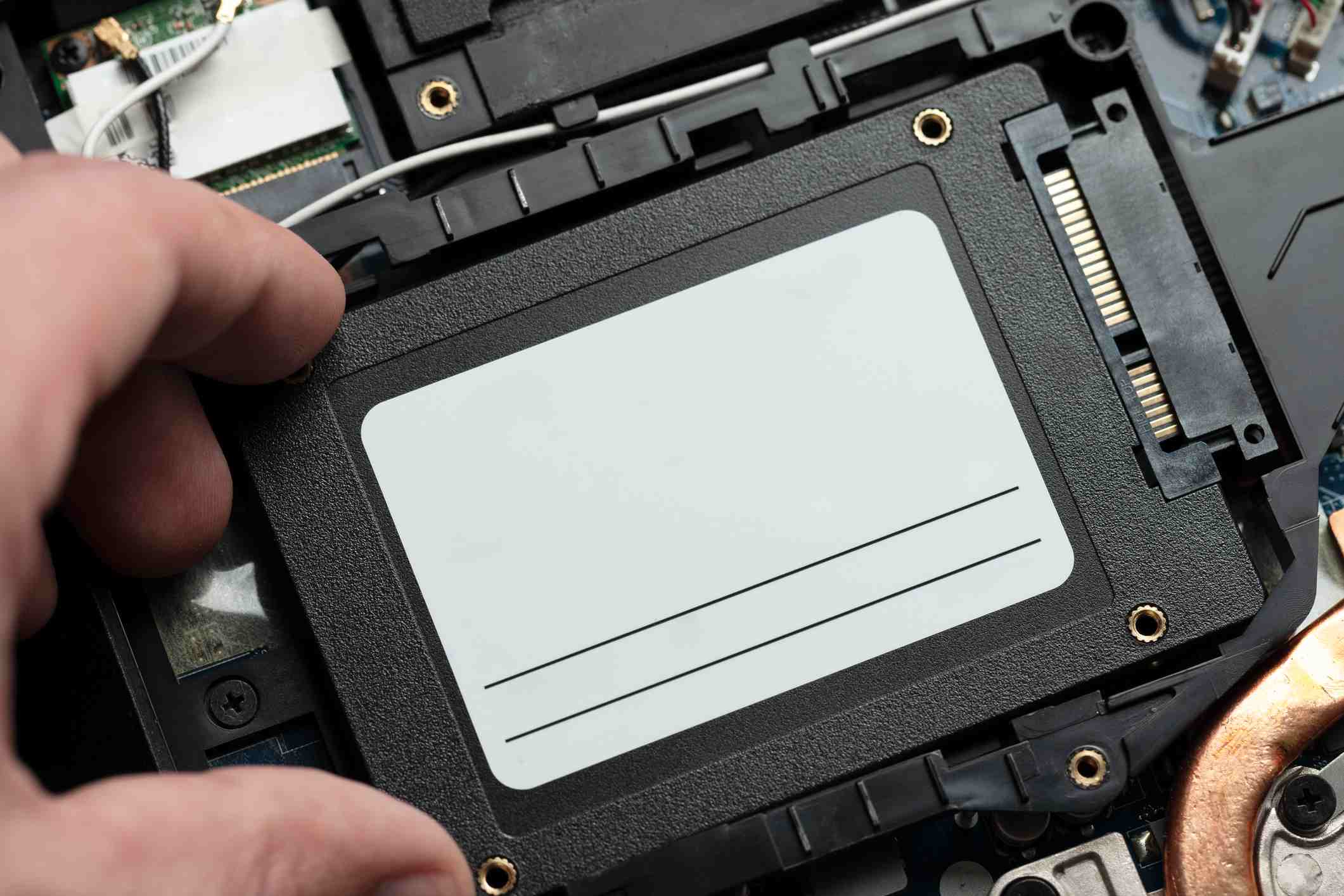 Instalace nové jednotky SSD do notebooku