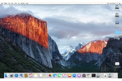 Snímek obrazovky OS X El Capitan a Dock