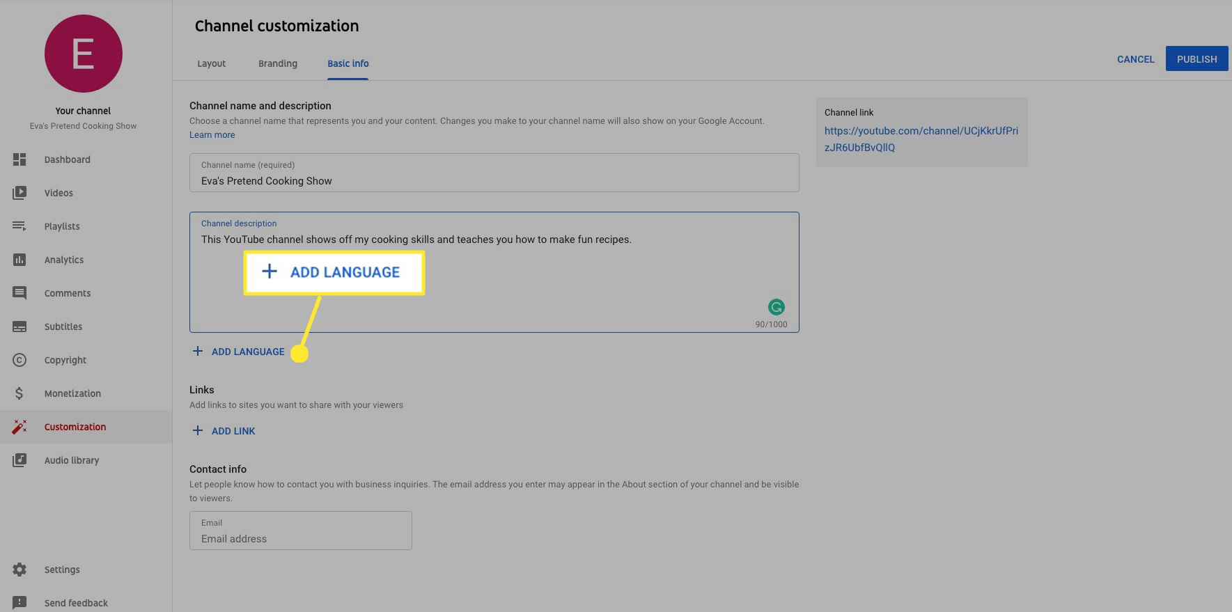 Chcete-li přeložit popis svého kanálu, vyberte Přidat jazyk.