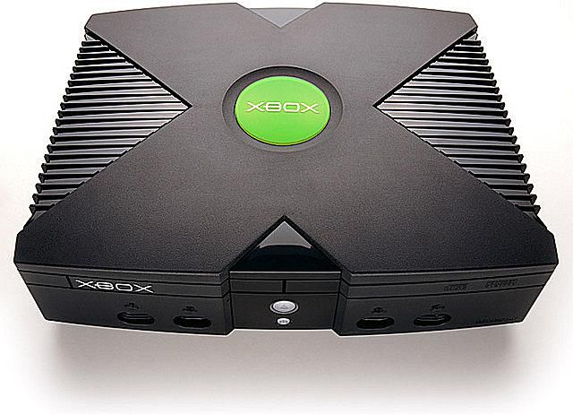 Starý Xbox, který lze použít jako truhláře.