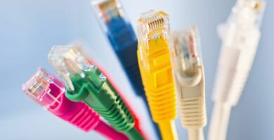 Co je křížený kabel? 88 98033116 56a1ad693df78cf7726cfaba