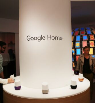 Jak připojit domovskou stránku Google k inteligentním světlům 3 GettyImages 615876088 5b6dfd34c9e77c00259ad481