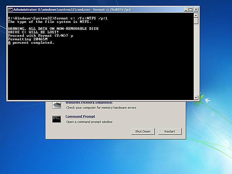 Snímek obrazovky s formátem write zero příkaz v příkazovém řádku z disku pro obnovení systému