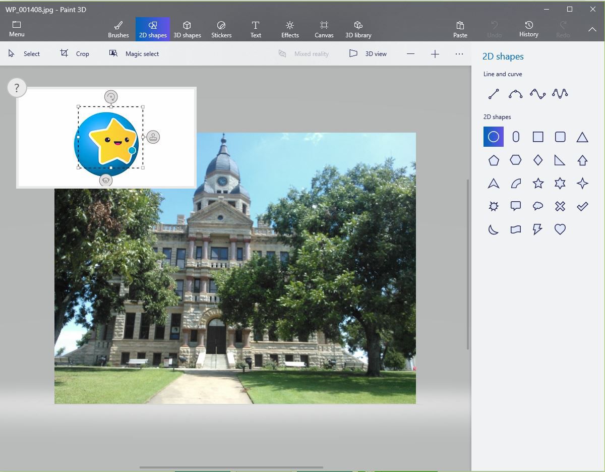 Úpravy pomocí aplikace Paint 3D v aplikaci Microsoft Photos.