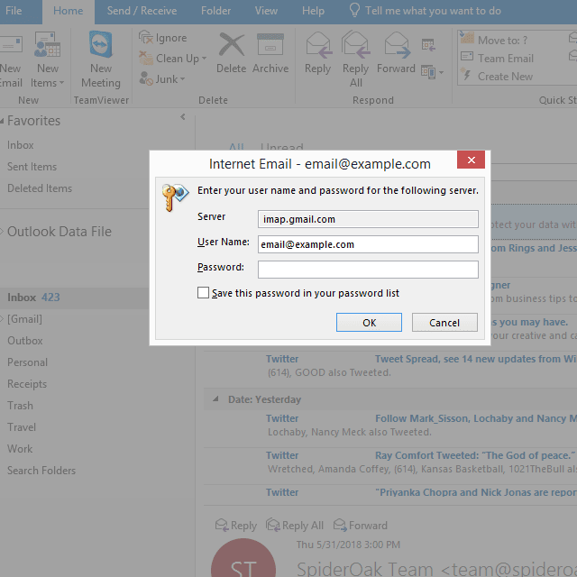Screenshot zobrazující Outlook zapomínající heslo