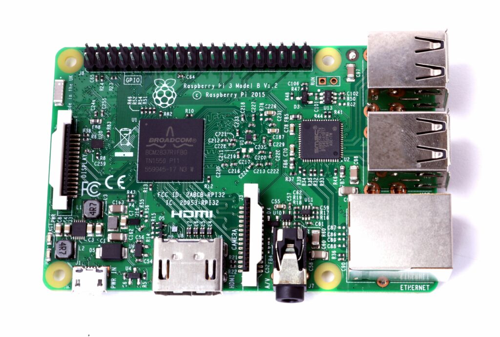 Raspberry Pi 3 57228fa73df78c56403152e1