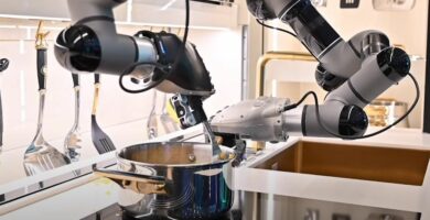 Rise of the Home Robot 56 Roboticarmscookingameal 1a5be733f09d4d7084411247ebc14173