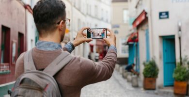 The 10 Best Tips For Using A Cell Phone During International Travel 01 featuredimage 93456da9a972422dbf71151058c878dc