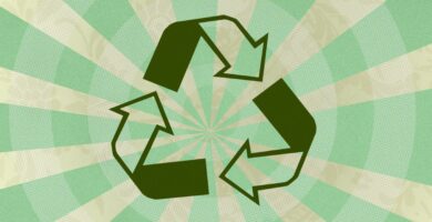 a green recycling symbol 109270526 577047425f9b585875bbf936